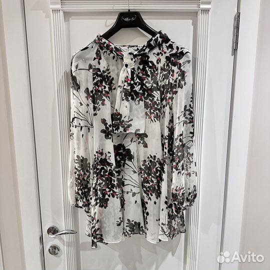 17, 21, 23, 25 Блузка Marina rinaldi