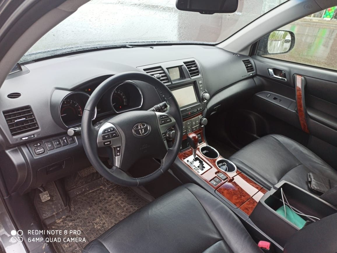 Toyota Highlander: фото владельца