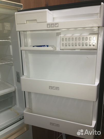 Холодильник б/у stinol