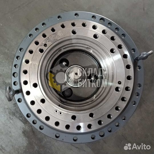 Редуктор хода без гидромотора Hyundai R290LC-7A