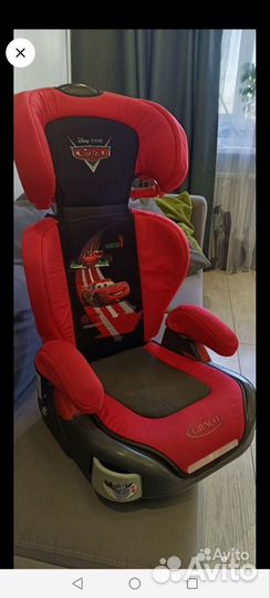 Автомобильное кресло