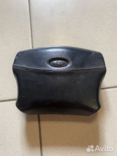 Подушка безопасности руля Priora 1 б/у. Разбор