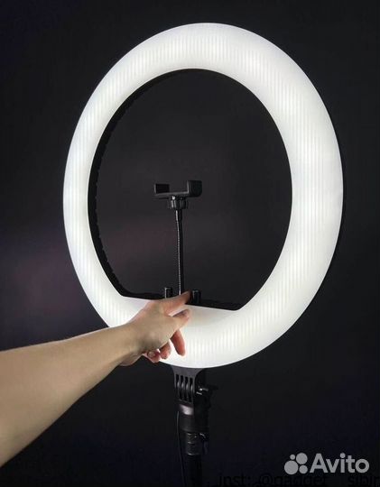 Kольцевaя лaмпa 45см + штатив