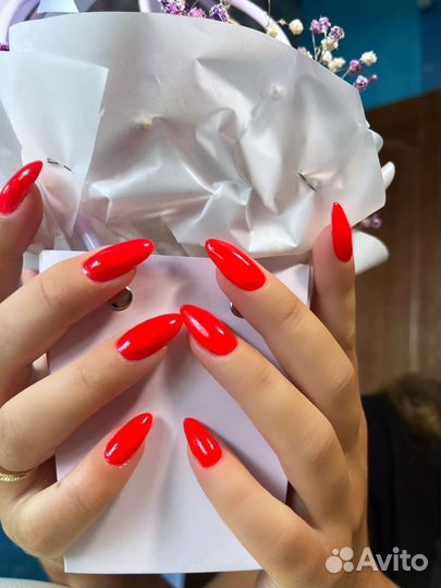 Маникюр на дому