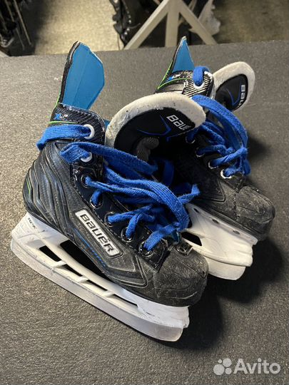 Коньки хоккейные детские 29 размер