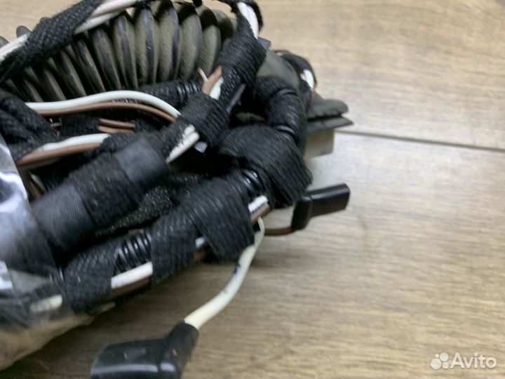 Skoda Yeti Проводка (коса) багажного отсека