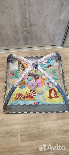 Развивающий коврик-манеж