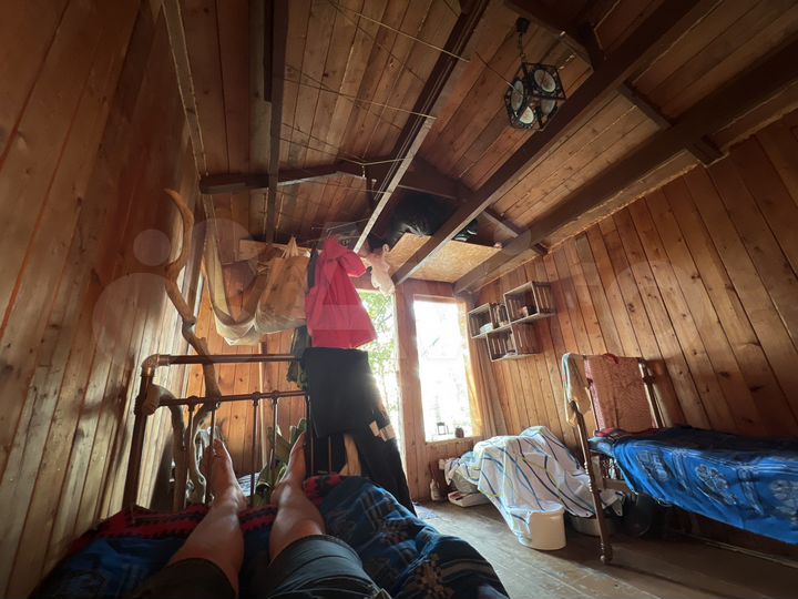 Дача 10 м² на участке 2 сот.