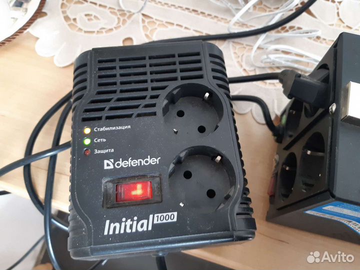 Стабилизатор напряжения Avr initial 1000 va