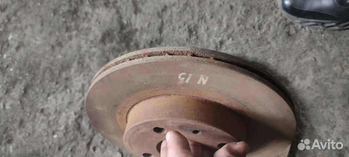 Диск тормозной nissan almera N15 95-00/sunny 90