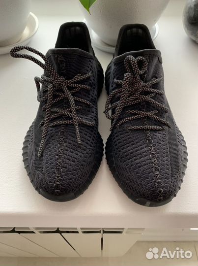 Кроссовки adidas yeezy boost
