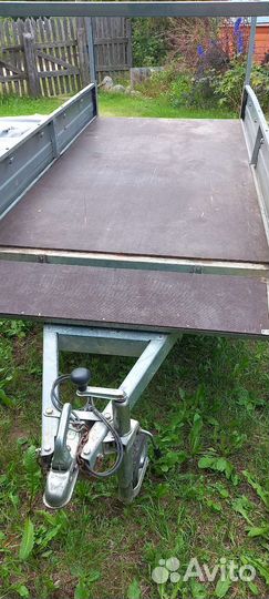 Прицеп легковой