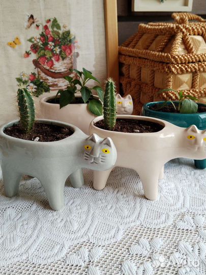 Кашпо котик