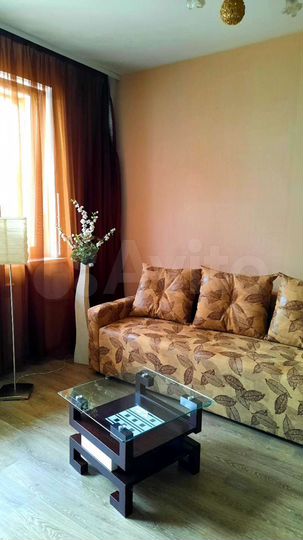 2-к. квартира, 70 м², 1/3 эт.