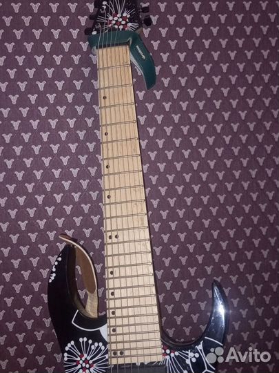 Электрогитара