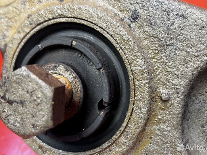 Рычаг задний Hyundai Galloper 1 1991-1997