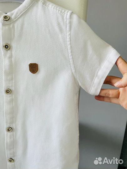 Белая хлопковая рубашка на мальчика 104 110 4 5