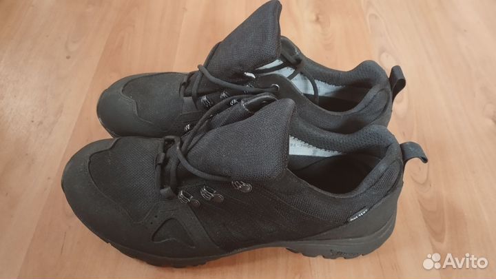 Кроссовки фарадей 44