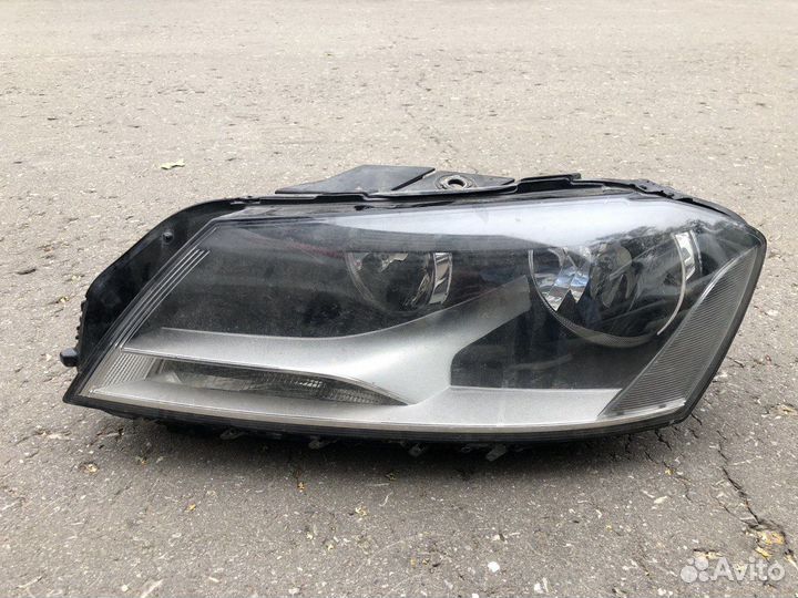 Фара левая Passat B7