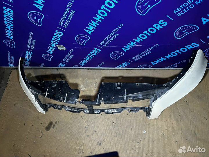 Накладка на бампер Infiniti Qx56 Z62 VK56VD