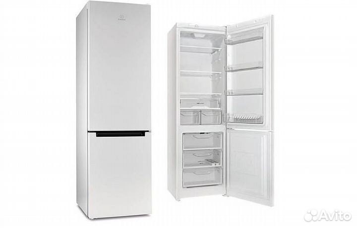 Холодильник Indesit DS4200W белый