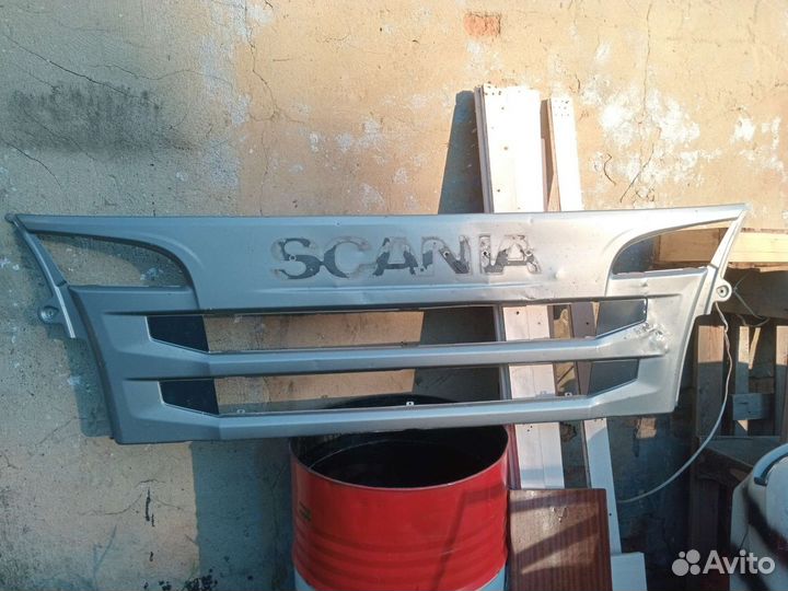 Решетка радиатора Scania
