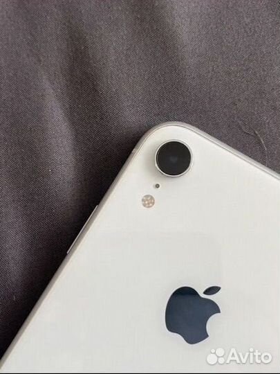 iPhone Xr, 64 ГБ