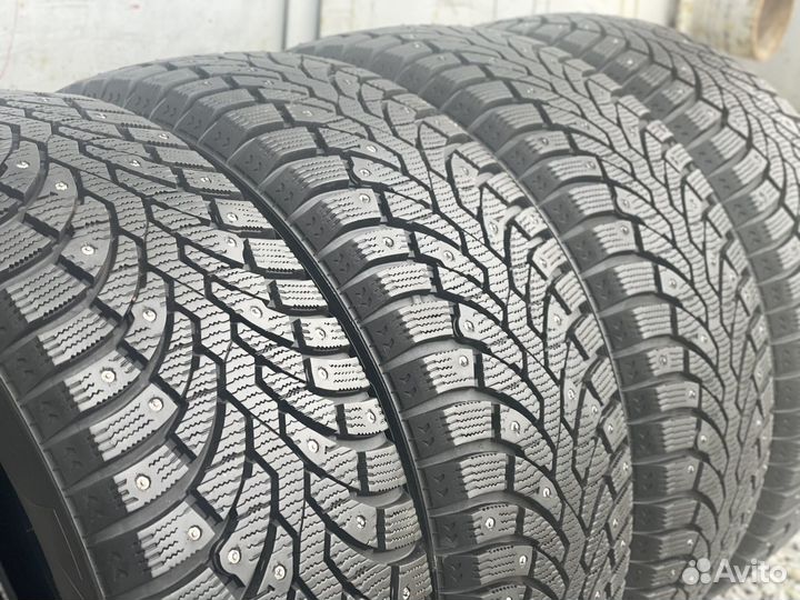 Pirelli Formula Ice 205/55 R16