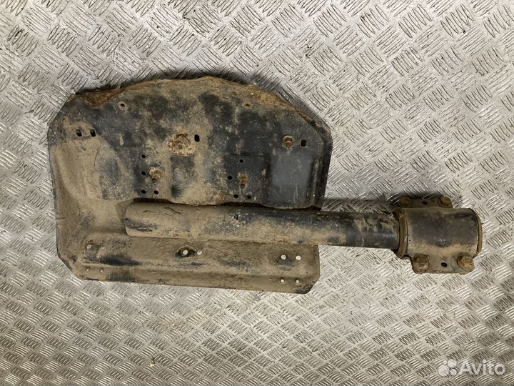 Кронштейн заднего крыла Scania 2800401