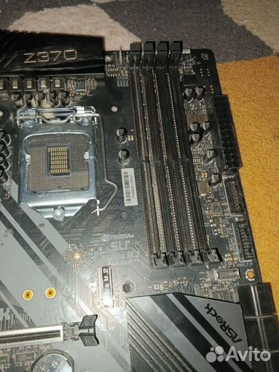 Материнская плата Asrock Z370 Extreme4