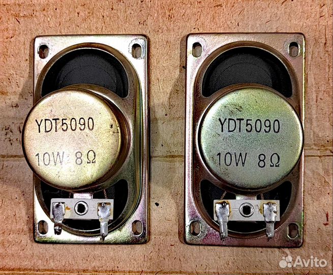 Динамики 10 W, 8 Om