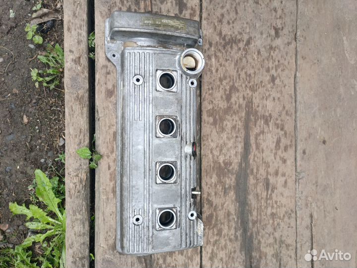 Клапанная крышка Тойота spacio