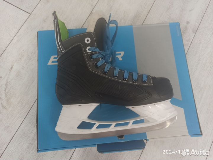 Коньки хоккейные bauer