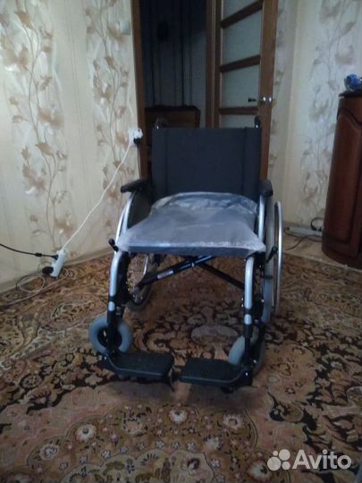 Коляска инвалидная