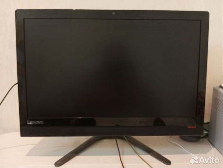 Моноблок Lenovo IdeaCentre 300