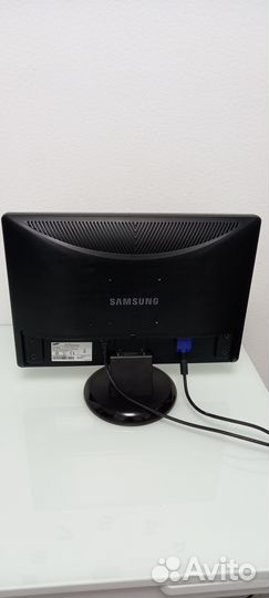 Монитор Sаmsung -22 дюйма ViewSonic - 24 дюйма