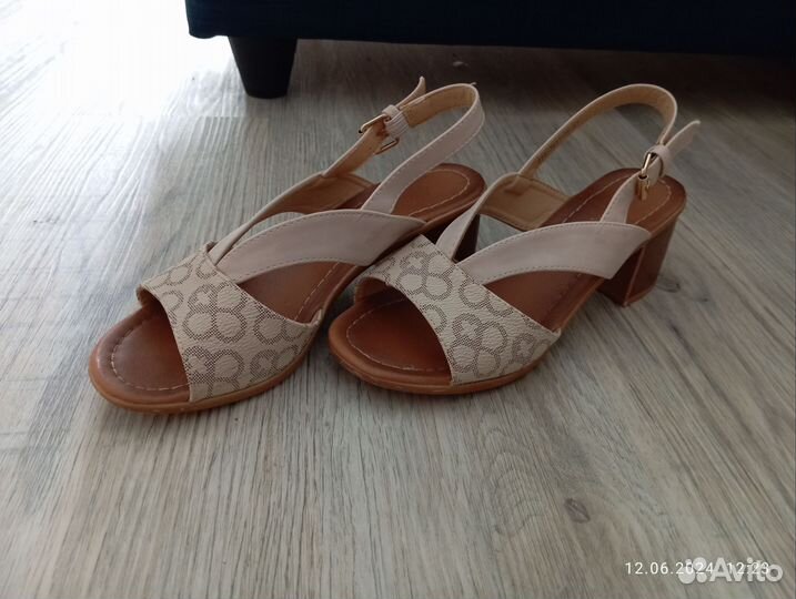 Туфли летние открытые женские
