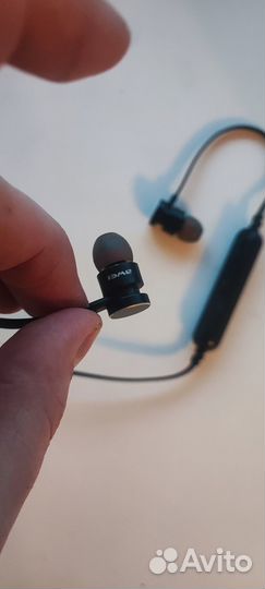 Bluetooth гарнитура