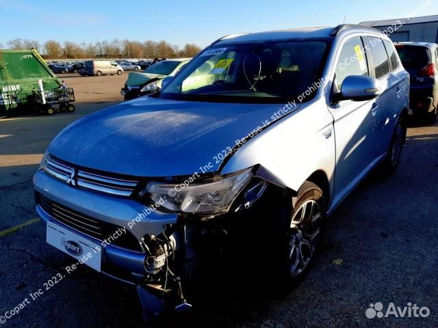 Дверь передняя правая mitsubishi outlander 3 GF0W