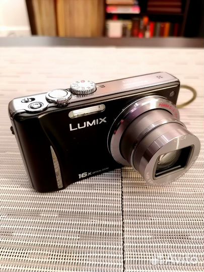 Компактный фотоаппарат Panasonic Lumix TZ18