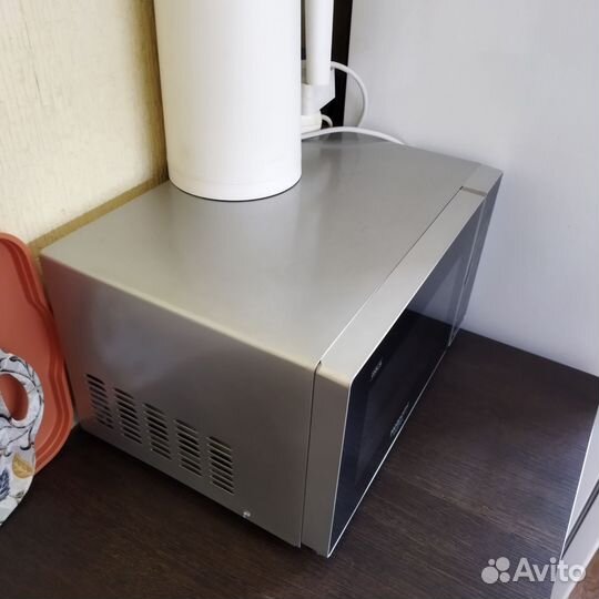 Микроволновая печь hotpoint ariston