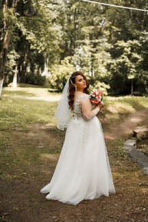 Платье свадебное 48-50-52р(Аренда)