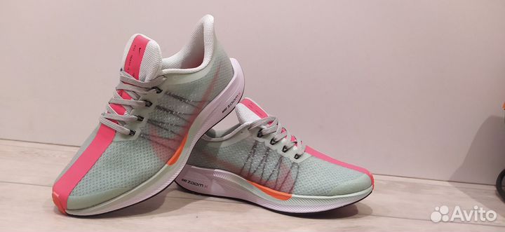 Кроссовки nike