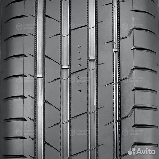 Nokian Tyres Hakka Black 2 245/35 R21 96Y