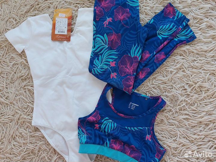 Купальник гимнастический р.36