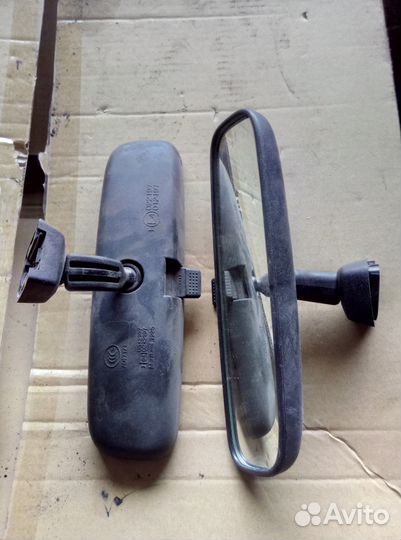 Зеркало заднего вида салонное Mitsubishi