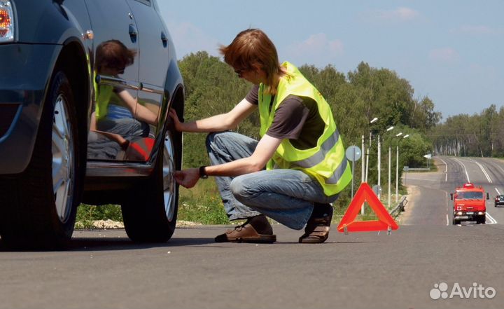 Жилет аварийный сигнальный со светоотр. полосками