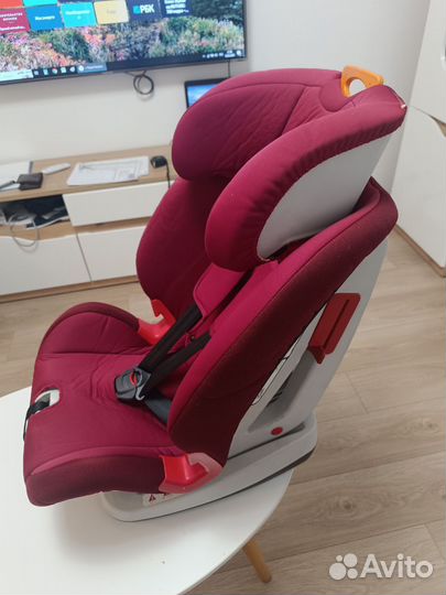 Детское автокресло Chicco б/у от 0 до 36