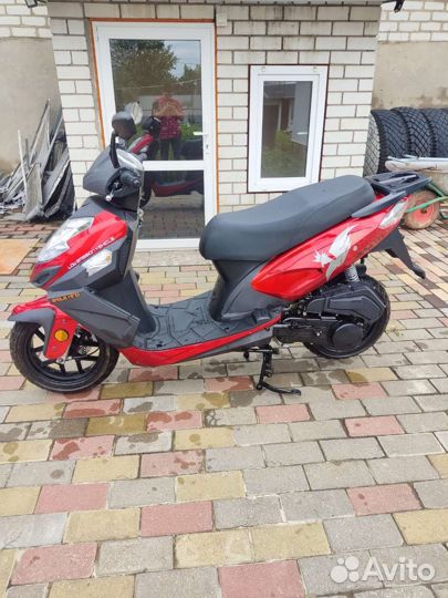 Скутер Racer 150 кубов