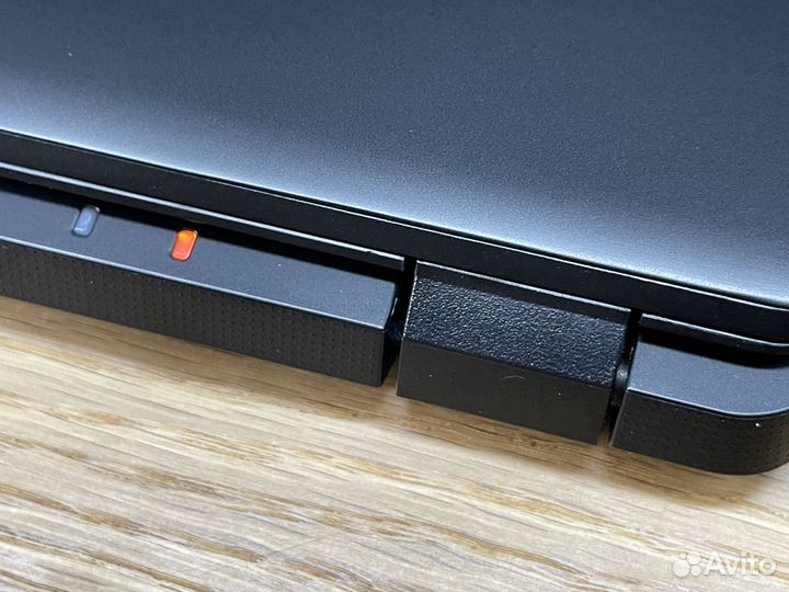 Acer aspire3 31542G R3Z FHD Radeon 540MX 2GB